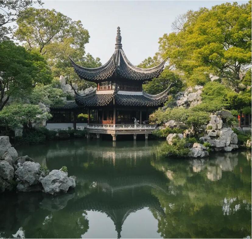 应城雨双餐饮有限公司